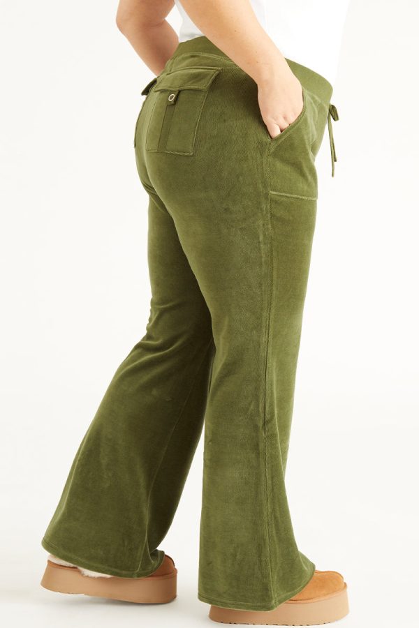 Plus-Size Hollywood Snap Pocket Cotton Velour Track Pants - Image 3