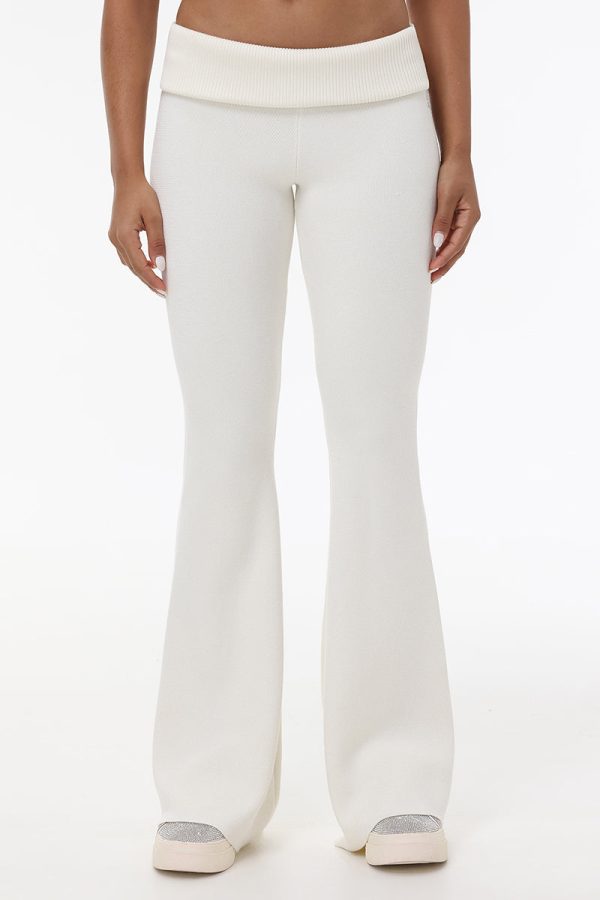 Low Rise Knit Flare Pants - Image 2