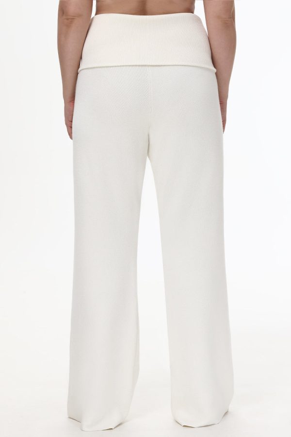Plus-Size Low Rise Knit Flare Pants - Image 3