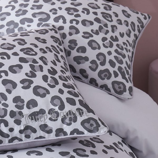 Pearl Leopard Comforter Set - Image 4