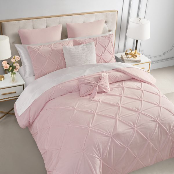 Kiss Pleat Micromink Comforter Set With Decorative Pillows - Image 2