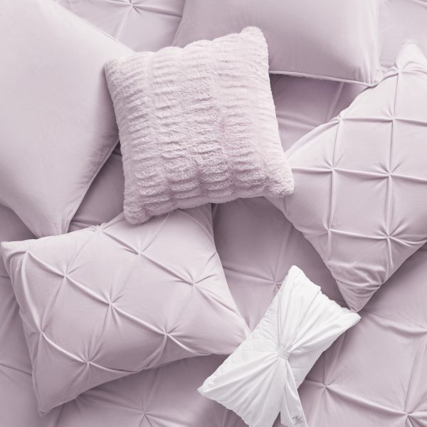 Kiss Pleat Micromink Comforter Set With Decorative Pillows - Image 5