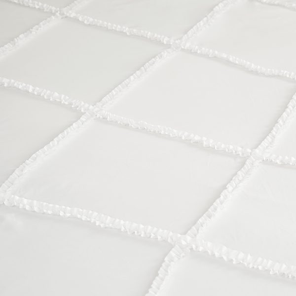 Diamond Ruffle Comforter Set - Image 5
