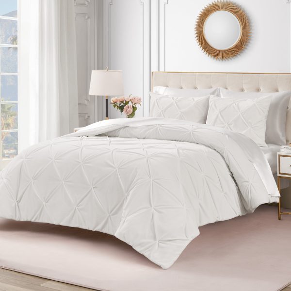 Kiss Pleat Micromink Comforter Set - Image 2