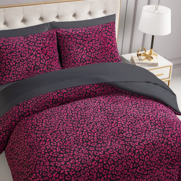 Cheetah Feathered Comforter Set - Image 3