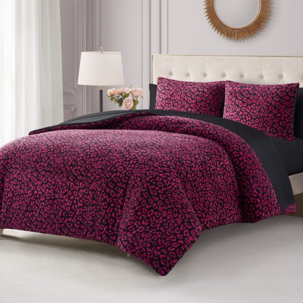 Cheetah Feathered Comforter Set - Image 2
