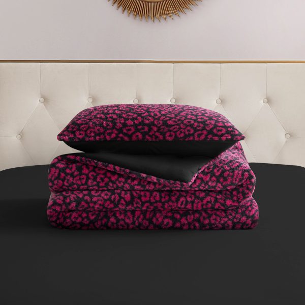 Cheetah Feathered Comforter Set - Image 5