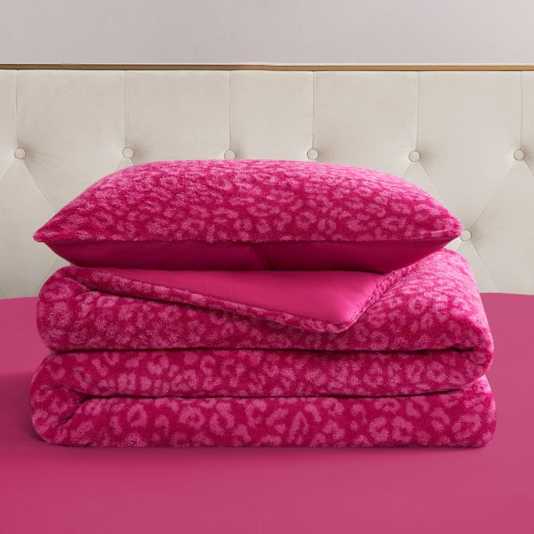 Cheetah Feathered Comforter Set - Image 4